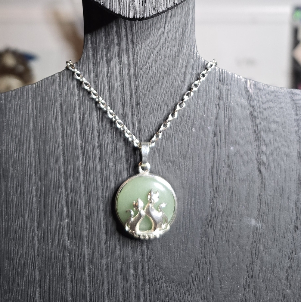 Gemstone Silver Cat Pendant ONLY